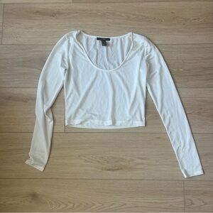 White Striped Women's Cropped Long Sleeve Top